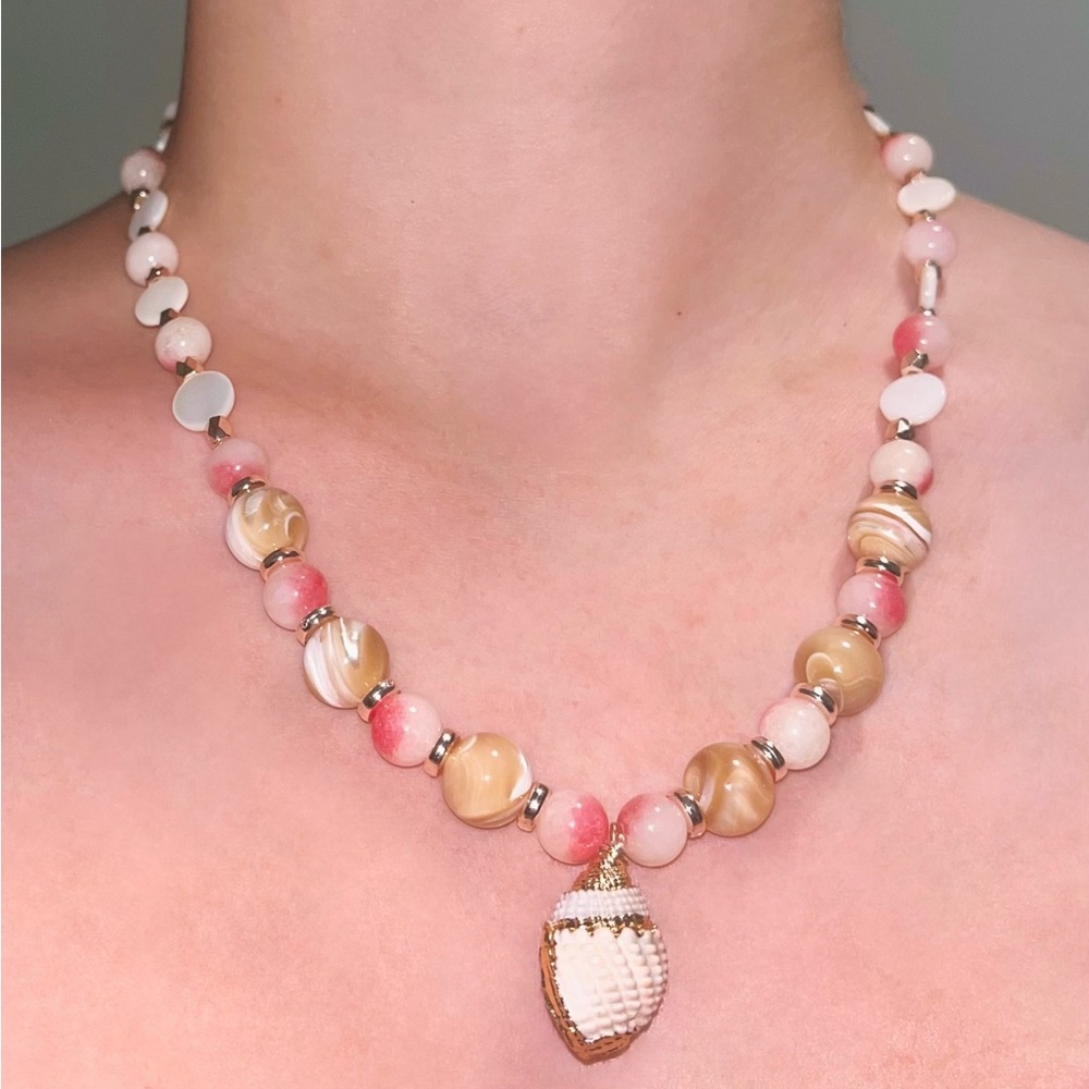 Princess 🍓 Shell & Pink Tourmaline Necklace